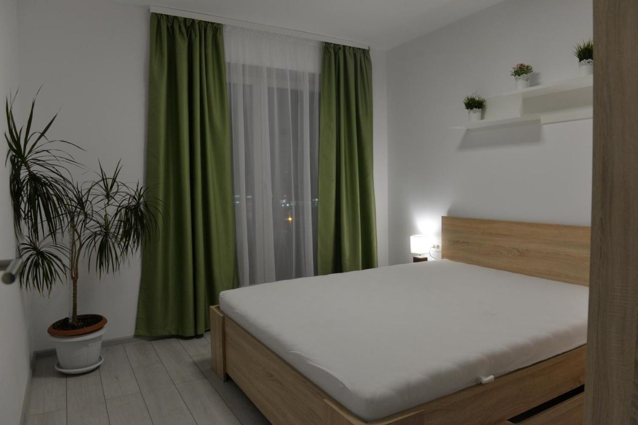 Coresi Deluxe Apartment Brasov Ngoại thất bức ảnh